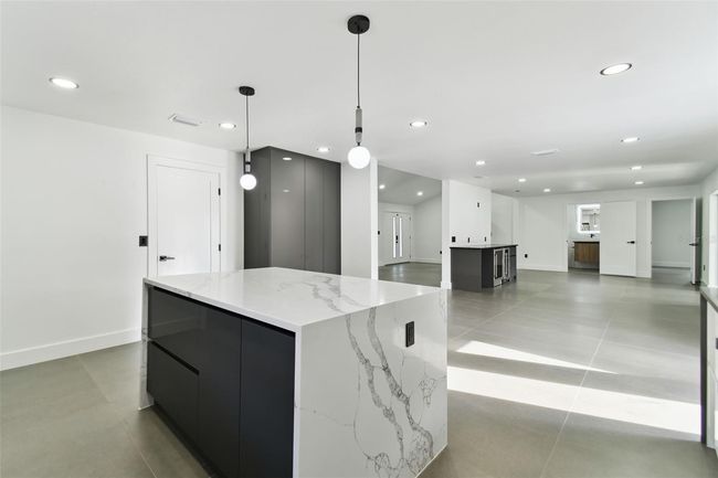 26728 Hickory Loop, House other with 3 bedrooms, 2 bathrooms and null parking in LUTZ FL | Image 8