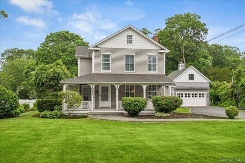 202 Bayport Avenue, Islip, NY, 11705 | Card Image