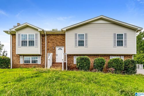 5405 Cortez Cir, PINSON, AL, 35126-3514 | Card Image