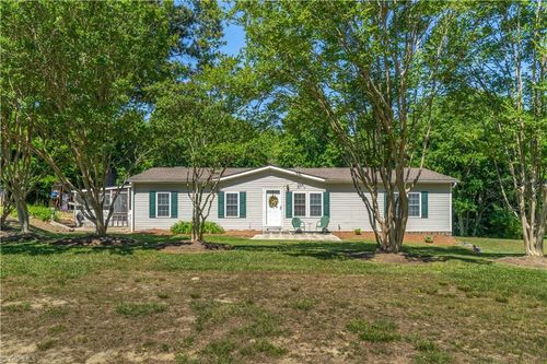 255 Hepler Rd, Mocksville, NC, 27028-7226 | Card Image