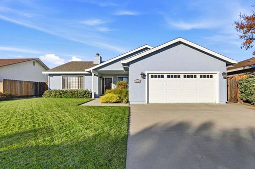 1650 Sausalito Dr, Hollister, CA, 95023-6229 | Card Image