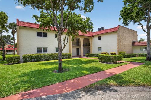 355 Lake Frances Drive, West Palm Beach, FL, 33411 | Card Image