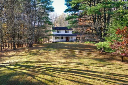 1521 Glasco Tpke, Saugerties, NY, 12477 | Card Image