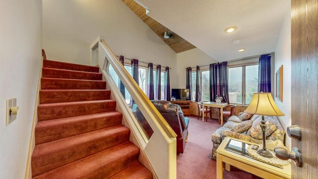 Loft Room | Image 19