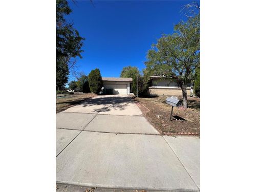 12199 E Oregon Dr, Aurora, CO, 80012-5310 | Card Image