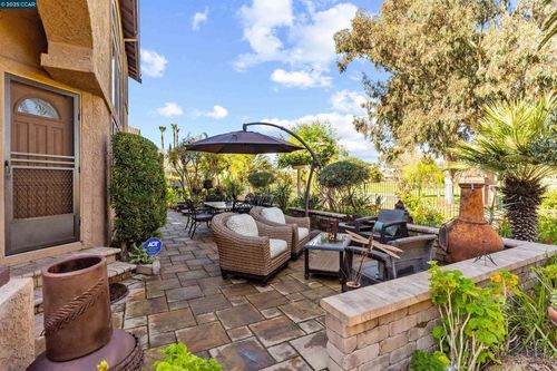 5541 Lanai Ct, Discovery Bay, CA, 94505-9292 | Card Image