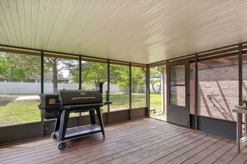 908 Domino Ct, Nixa, MO, 65714-9787 | Card Image