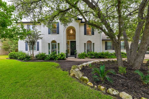842 Sunfish St, Lakeway, TX, 78734-4412 | Card Image