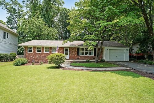 2394 Burch Cir Ne, Brookhaven, GA, 30319-3904 | Card Image