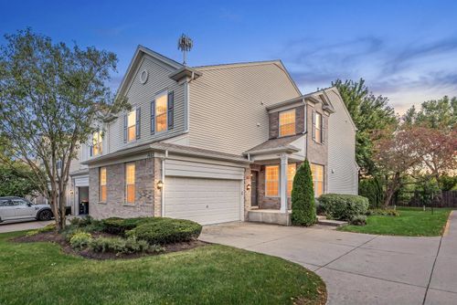 1493 Yellowstone Dr, Streamwood, IL, 60107-4500 | Card Image