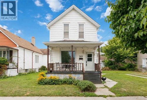265 Maxwell St, Sarnia, ON, N7T5C6 | Card Image