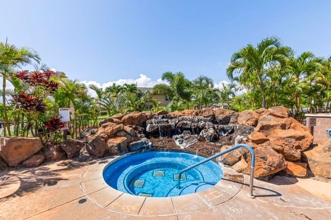 E104 - 18 Upena Ln, Condo with 2 bedrooms, 2 bathrooms and null parking in Kihei HI | Image 39