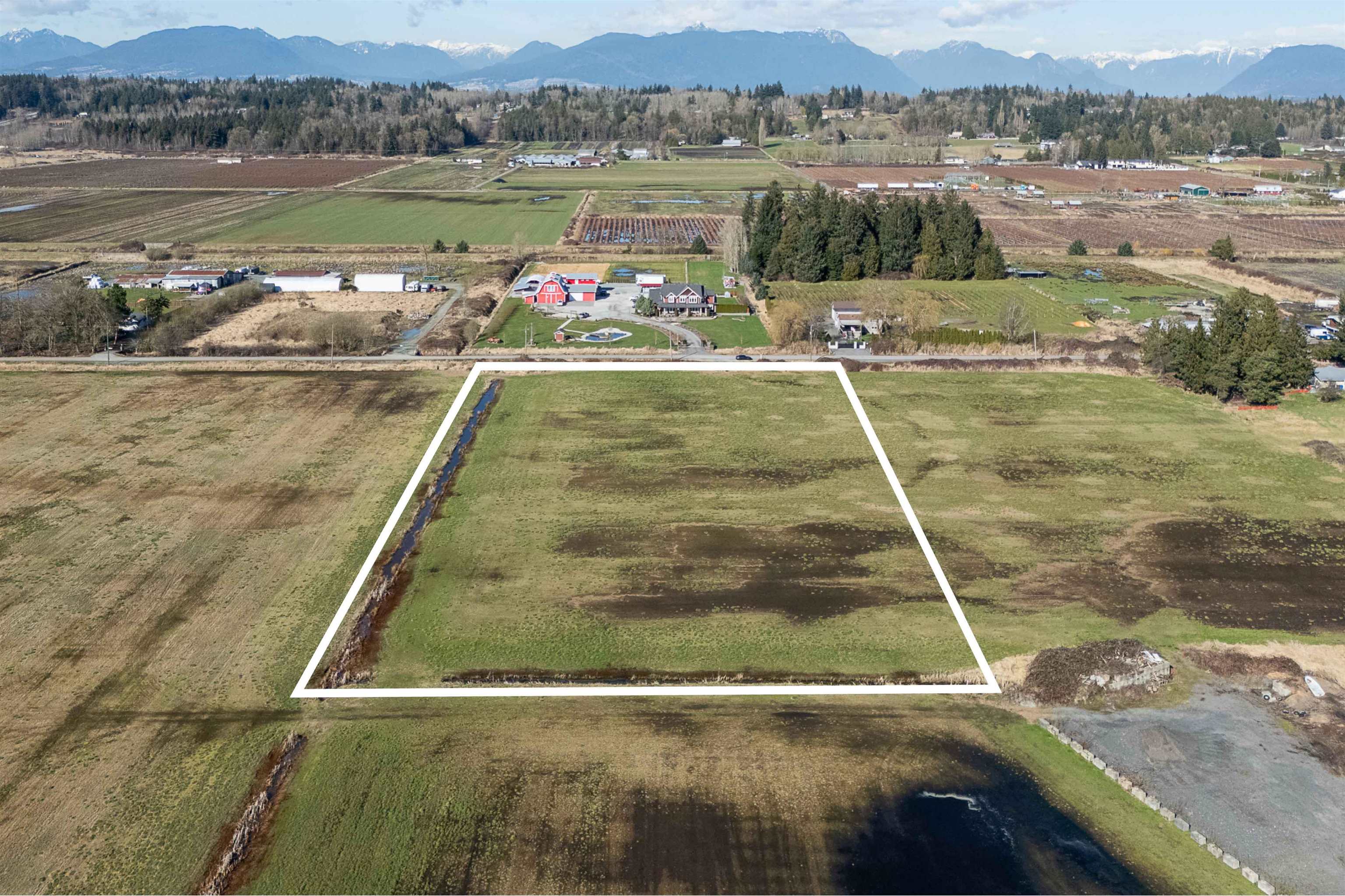 Land in Surrey 3