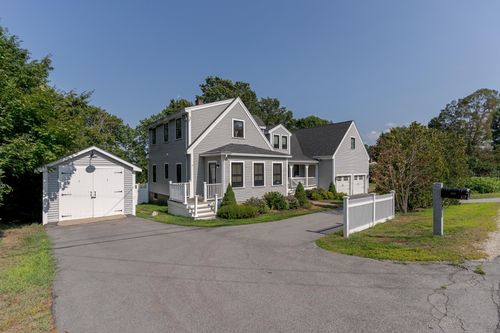274 Dover Point Rd, Dover, NH, 03820-4666 | Card Image