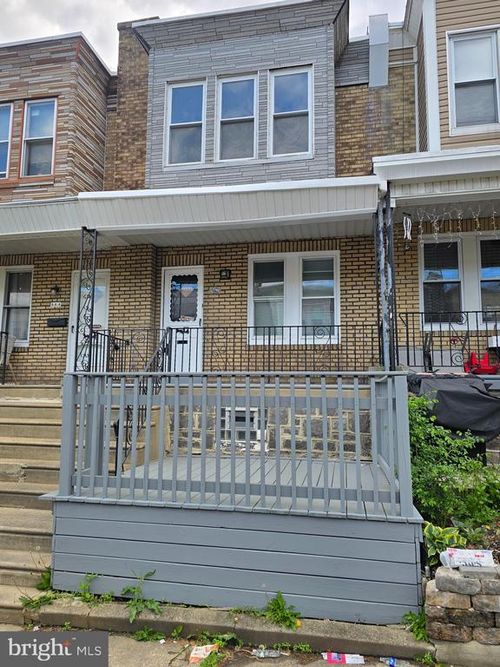 962 Carver St, PHILADELPHIA, PA, 19124-1038 | Card Image