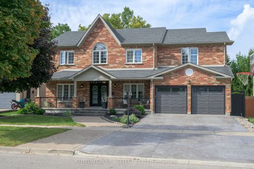 45 Shaw Valley Dr, Saint Thomas, ON, N5R6J9 | Card Image