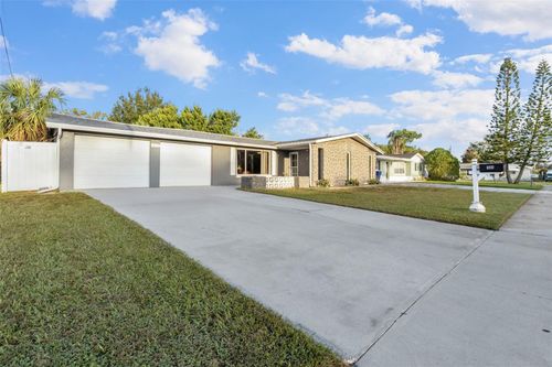 3237 Sanford Dr, HOLIDAY, FL, 34691-1043 | Card Image