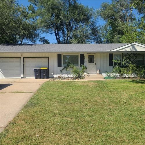 8700 E Bannister Ter, Kansas City, MO, 64134-1844 | Card Image