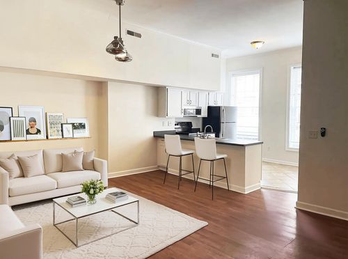 apt-1-235 King St, Charleston, SC, 29401-3148 | Card Image