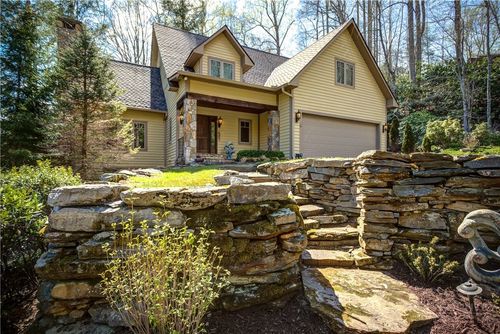 119 Blackberry Ln, Boone, NC, 28607-5745 | Card Image