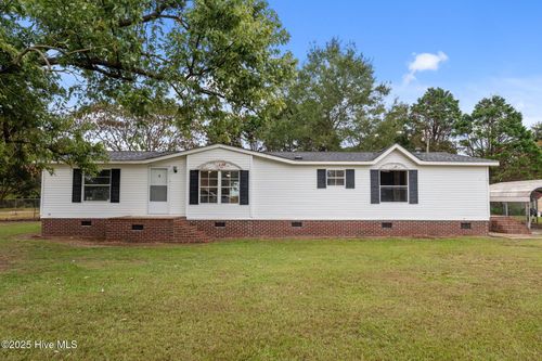 8391 Flying Eagle Dr, Snow Hill, NC, 28580-8795 | Card Image