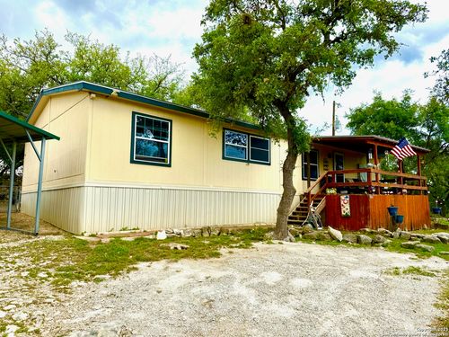 665 Farhills Dr, Spring Branch, TX, 78070-6743 | Card Image