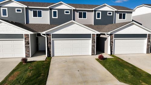 3009 Bracken Pl, Norwalk, IA, 50211 | Card Image