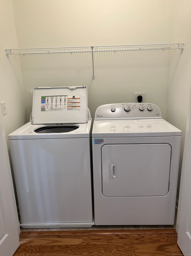 124 - 124 Center Meadow Ln, Condo with 2 bedrooms, 2 bathrooms and 1 parking in Danbury CT | Image 14