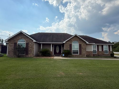100 Tyler Dr, Orange, TX, 77630-2657 | Card Image