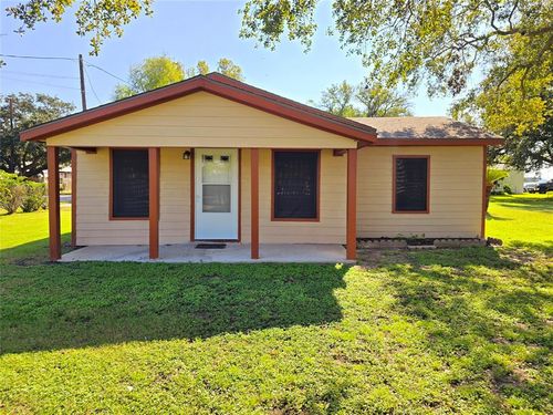 402 Avenue G, Van Vleck, TX, 77482 | Card Image