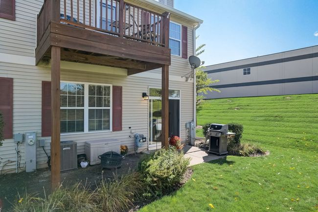 3070 - 3070 Falling Waters Ln, Condo with 2 bedrooms, 2 bathrooms and null parking in Lindenhurst IL | Image 31