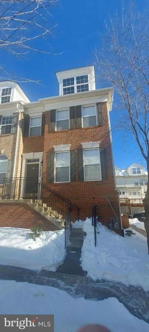 11808 Regents Park Dr, Germantown, MD, 20876-2764 | Card Image