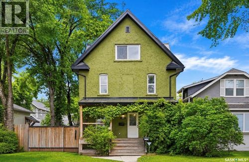 212 25th St W, Saskatoon, SK, S7L0C4 | Card Image