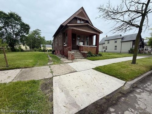 3652 E Hancock St, Detroit, MI, 48207-1346 | Card Image