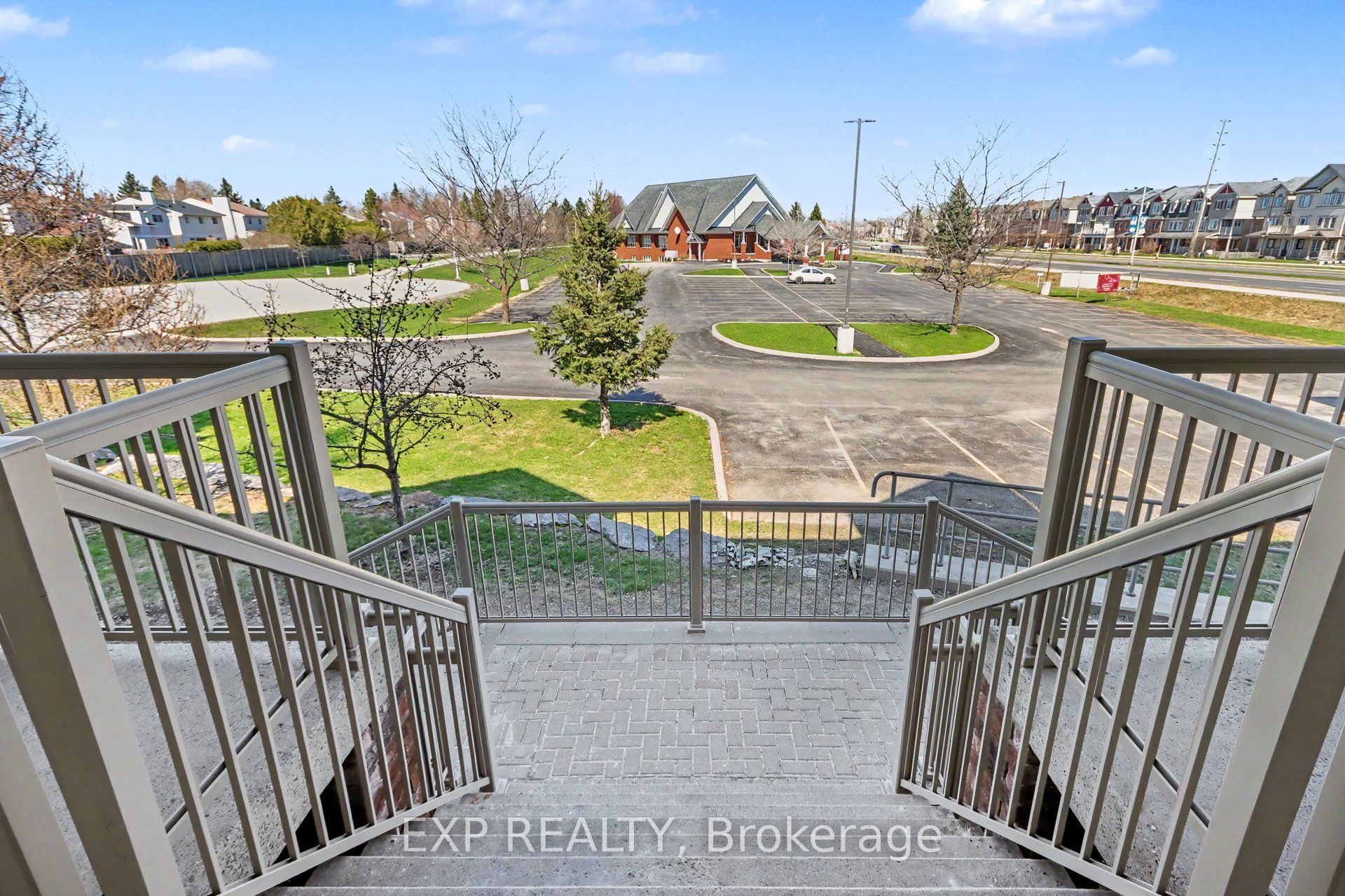 Residential in Barrhaven 4