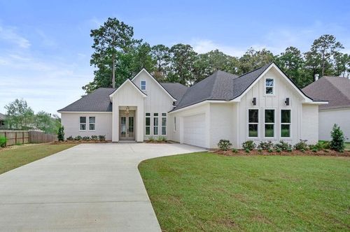 601 Kristian Ct, Madisonville, LA, 70447-3717 | Card Image