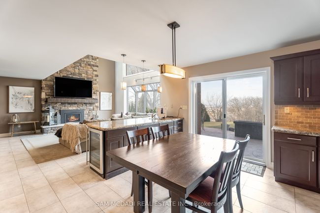 13 Connor Crt, House other with 6 bedrooms, 4 bathrooms and 10 parking in Stoney Creek ON | Image 12