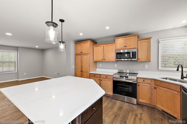 4125 Newton Rd, House other with 3 bedrooms, 3 bathrooms and null parking in Commerce Twp MI | Image 10