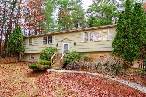 330 Pleasant St, Pembroke, MA, 02359-2853 | Card Image