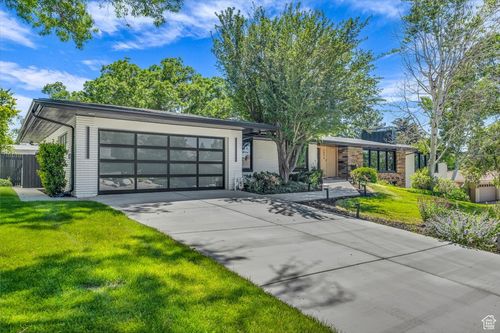 2898 E Oakhurst Dr, Salt Lake City, UT, 84108-2030 | Card Image