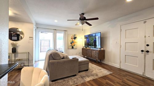6040 N 79th Street, Scottsdale, AZ, 85250 | Card Image