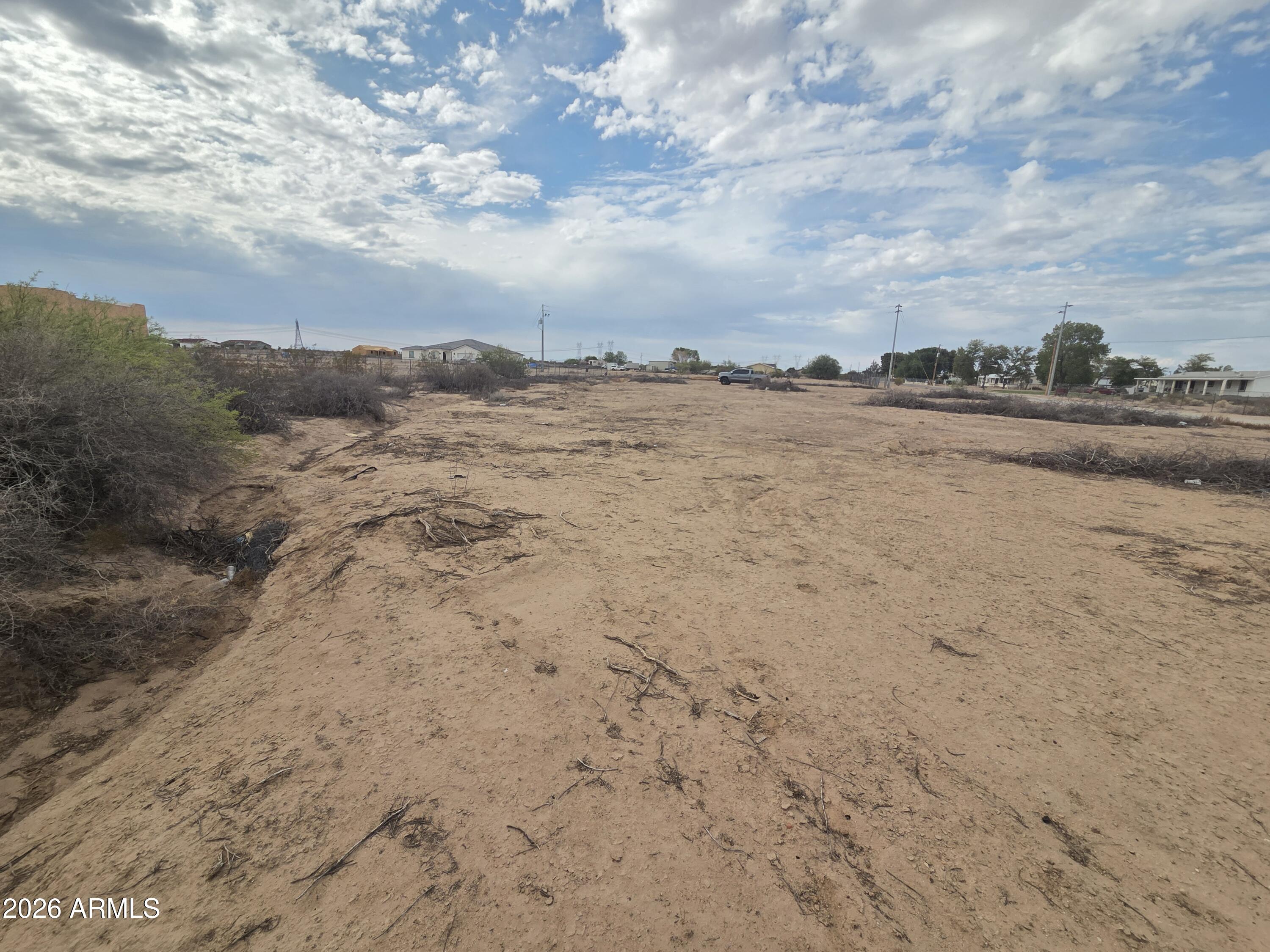 Land in Tonopah 4