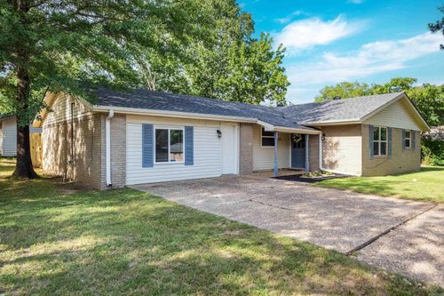 312 Club Ln, Conway, AR, 72034-2407 | Card Image