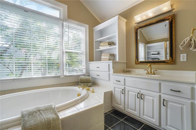 1821 N Rock Springs Rd Ne, House other with 5 bedrooms, 4 bathrooms and null parking in Atlanta GA | Image 30