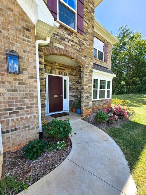 1763 Watersail Ln, Inman, SC, 29349-7227 | Card Image