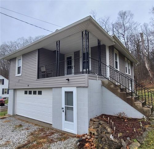 60 Nameth St, Adena, OH, 43901-7837 | Card Image