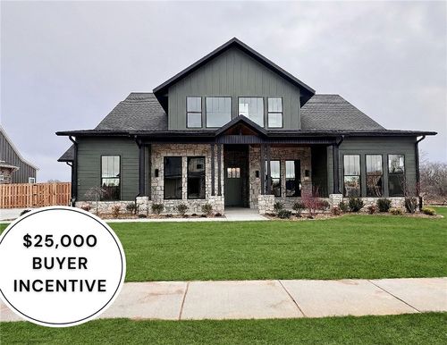 901 Greenhorn St, Bentonville, AR, 72712-3382 | Card Image