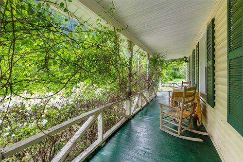 10 Juengstville Rd, Croton Falls, NY, 10519-7002 | Card Image