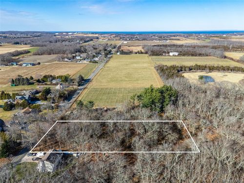 132 Tuthills Ln, Riverhead, NY, 11901-5504 | Card Image