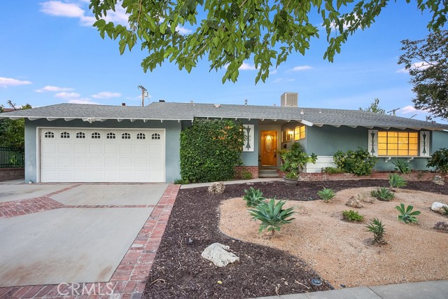 Remmet Ave, Canoga Park, CA 91304